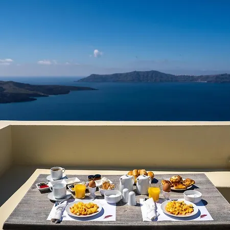 Alma Libre Fira (Santorini)