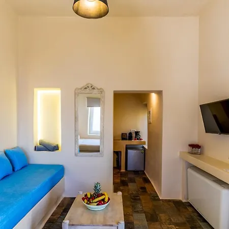 Alma Libre Apartment Fira (Santorini)