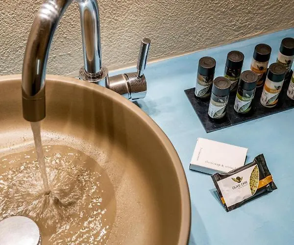 Alma Libre Apartment Fira (Santorini)