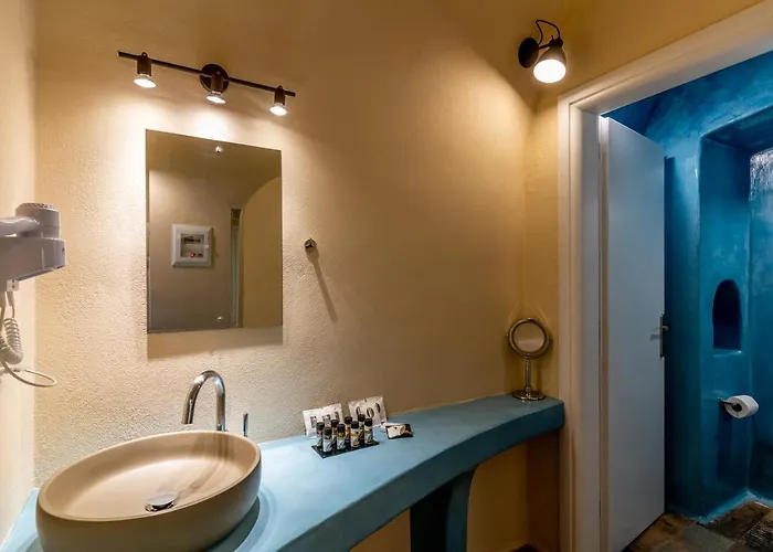 Alma Libre Fira (Santorini)