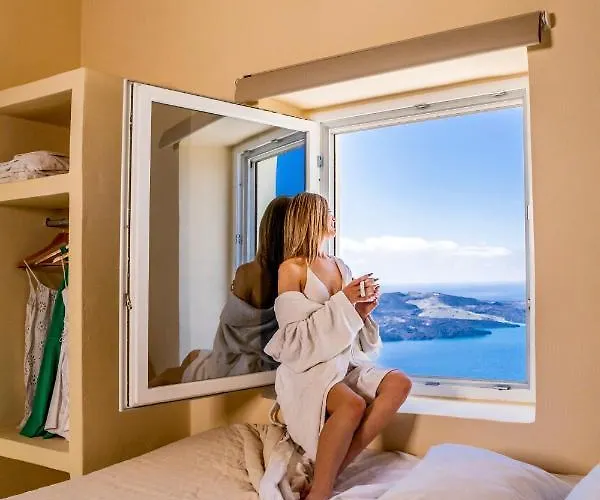 Alma Libre * Fira (Santorini)